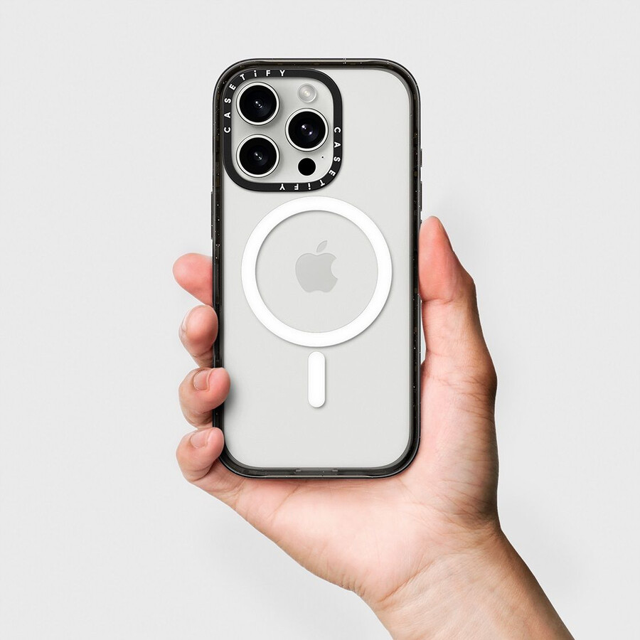 Étui autocollant avec étiquette fruits du démon et magsafe